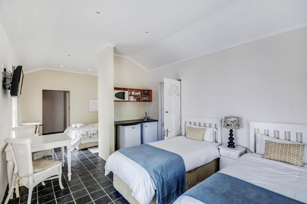 First Avenue Guesthouse Port Elizabeth Room photo