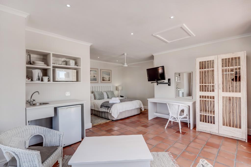 First Avenue Guesthouse Port Elizabeth Room photo