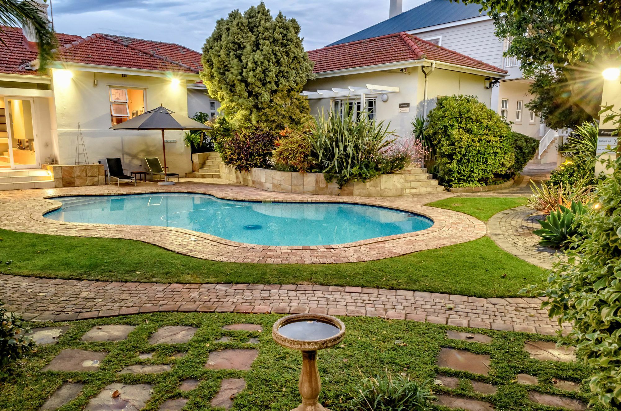 First Avenue Guesthouse Port Elizabeth Exterior photo