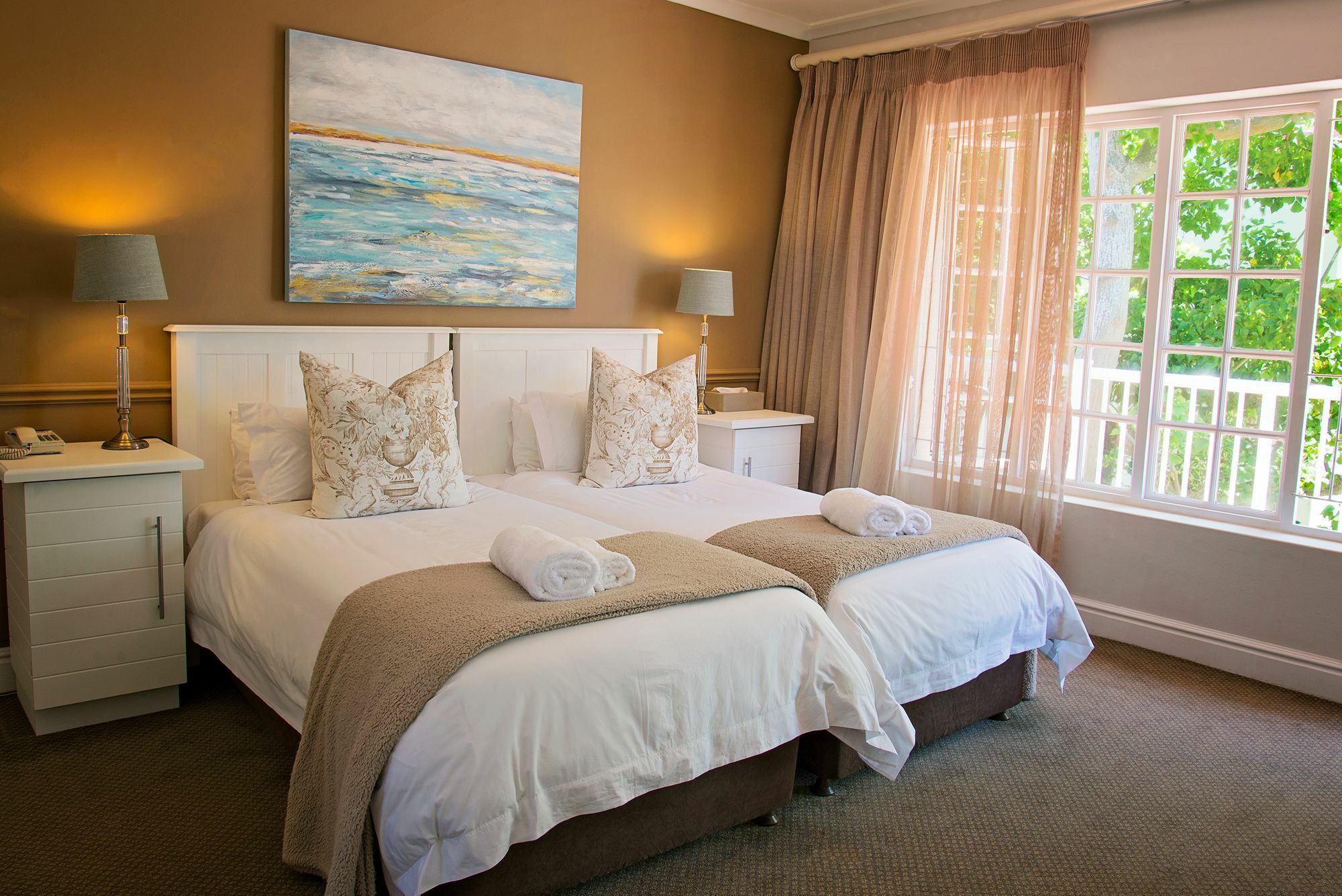 First Avenue Guesthouse Port Elizabeth Exterior photo